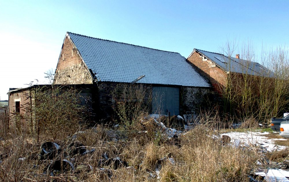 Das Haus von Marc Dutroux in Sars-la-Buissière (Archivbild: Virginie Lefour/Belga)