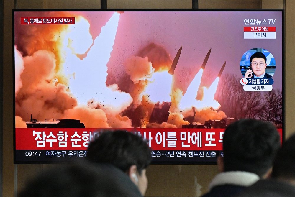 Nordkorea feuert erneut Raketen ab (Bild: Anthony Wallace/AFP)