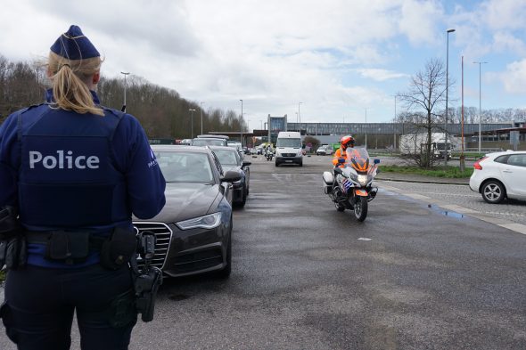Grenzübergreifende Polizei-Großkontrolle "Euregioprotect-CrossOver" am Grenzübergang Lichtenbusch (Bild: Dogan Malicki/BRF)