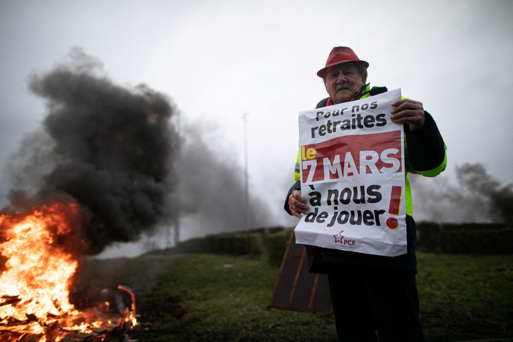 Streik aus Protest gegen die Rentenreform in Frankreich (Bild: Lou Benoist/AFP)