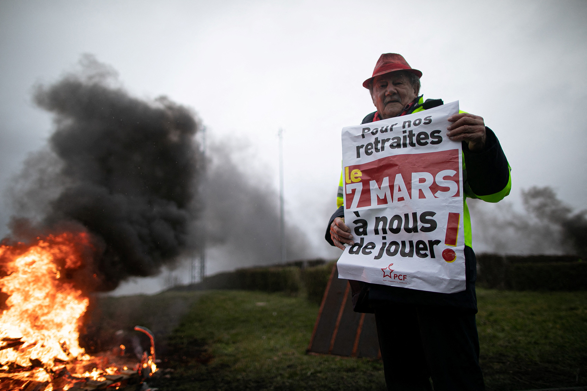 Streik aus Protest gegen die Rentenreform in Frankreich (Bild: Lou Benoist/AFP)