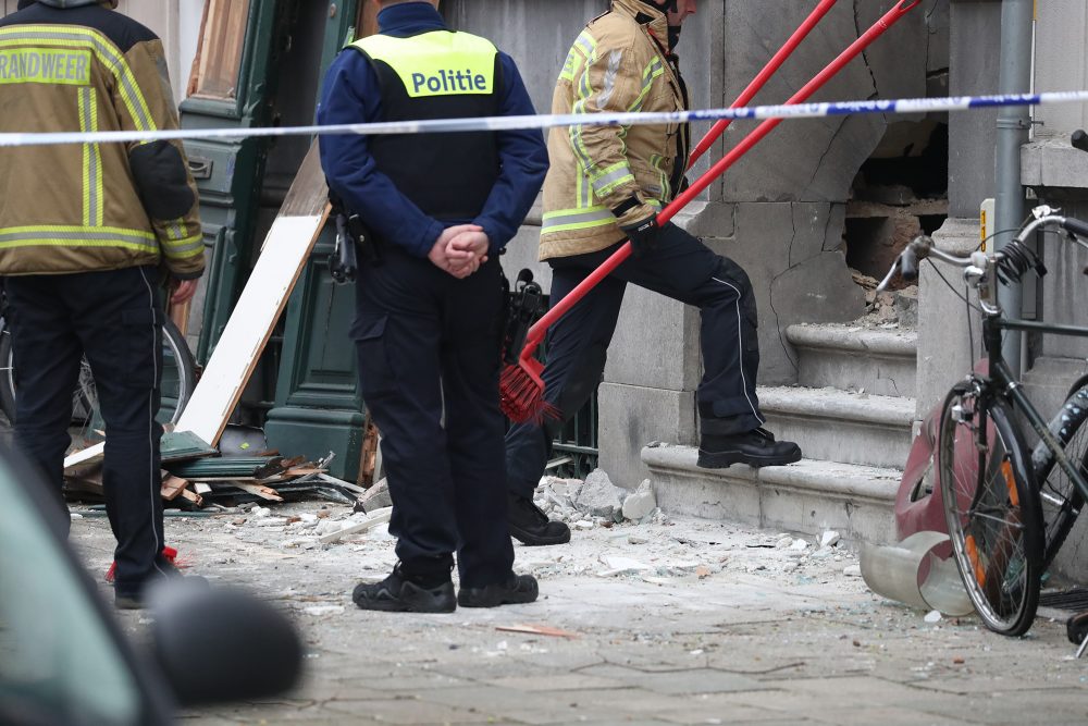 Der Schauplatz der Explosion in der Osystraat, in der Nähe des Franklin Rooseveltplaats in Antwerpen (Bild: Nicolas Maeterlinck/Belga)