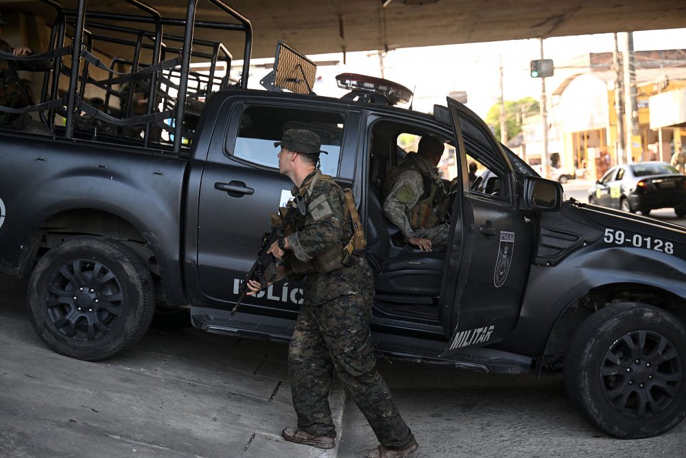 Einsatzkräfte der brasilianischen Polizei (Illustrationsbild: Carl de Souza/AFP)