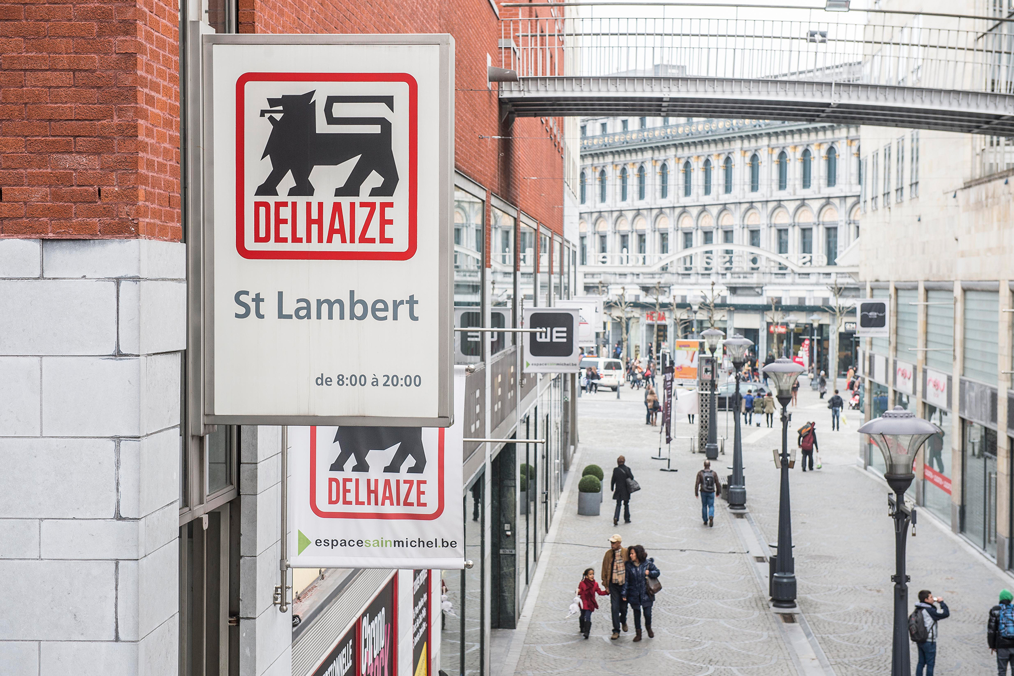 Delhaize-Filiale an der Place Saint-Lambert in Lüttich (Archivbild: Nicolas Lambert/Belga)