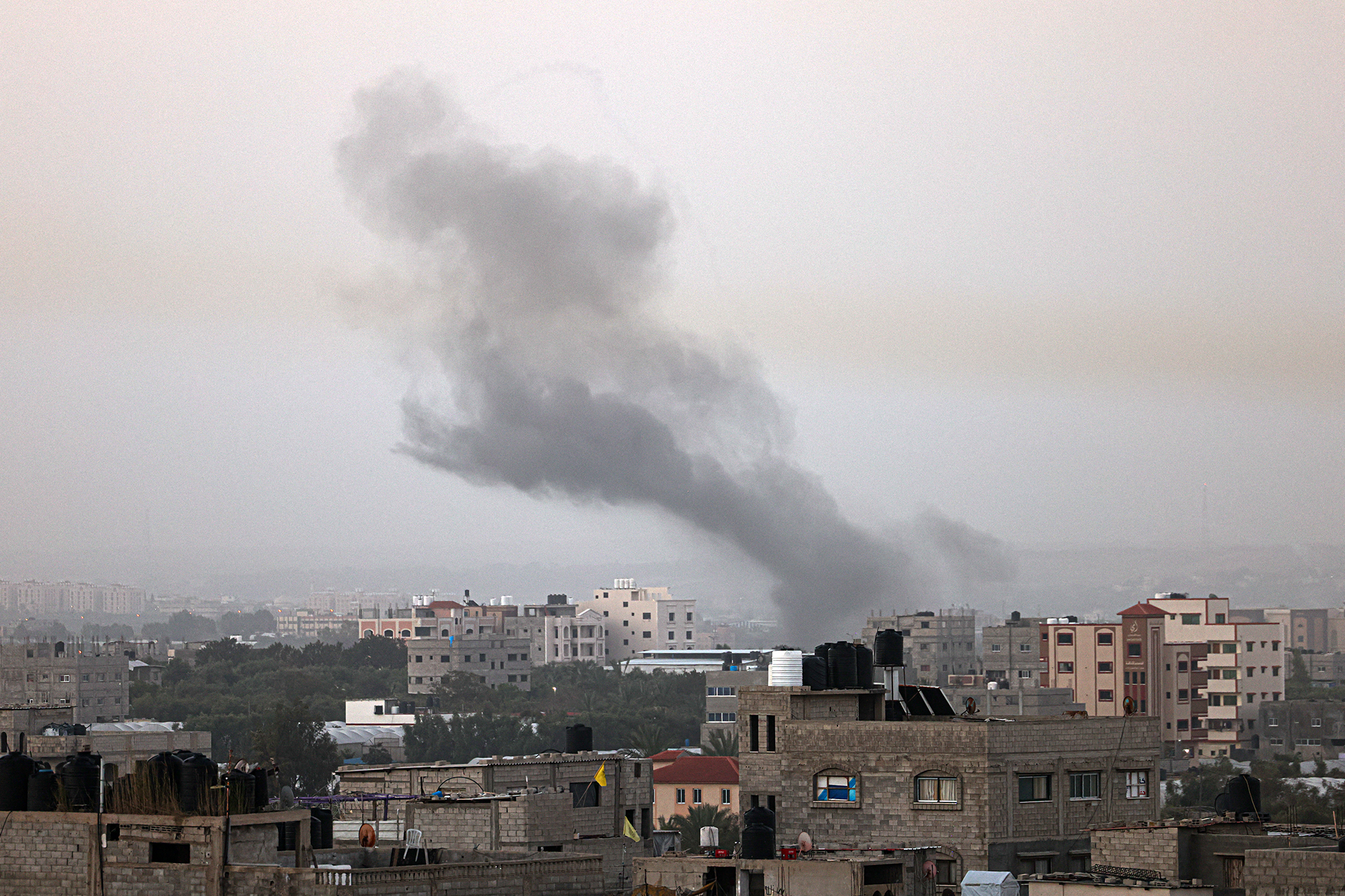 Israel greift nach Raketenbeschuss Ziele im Gazastreifen an