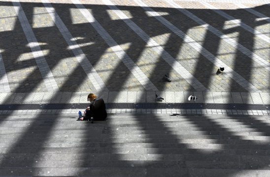 Vor dem Bahnhof Lüttich-Guillemins (Illustrationsbild: Eric Lalmand/Belga)