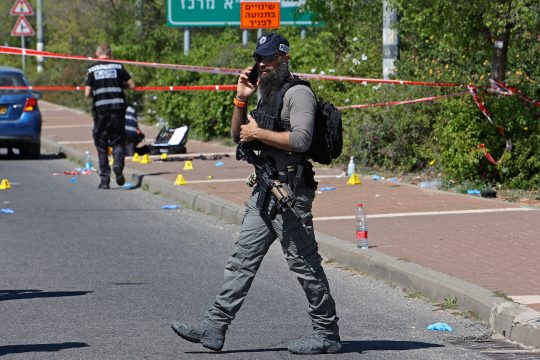 Zwei Israelis bei Messerangriff verletzt