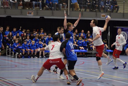 Die KTSV Eupen (hier Bartosz Kedziora) hatte mit Atomix Haacht mehr Mühe als erwartet (Bild: Stephan Pesch/BRF)