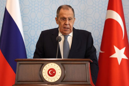 Der russische Außenminister Sergej Lawrow während seines Besuchs in der türkischen Hauptstadt Ankara am 7. April (Bild: Adem Altan/AFP)