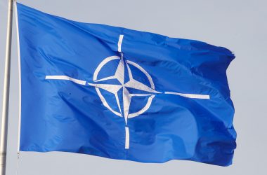 Flagge der Nato