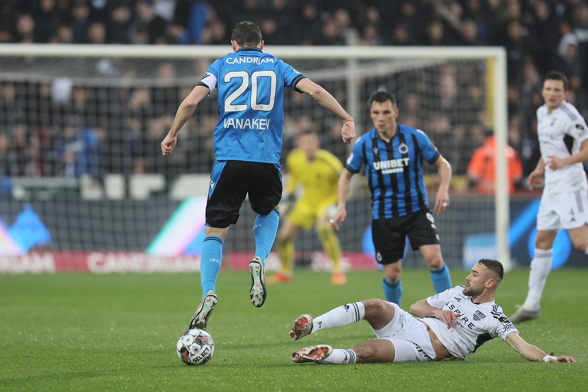 FC Brügge vs AS Eupen - Hans Vanaken und Boris Lambert (Bild: Bruno Fahy/Belga)