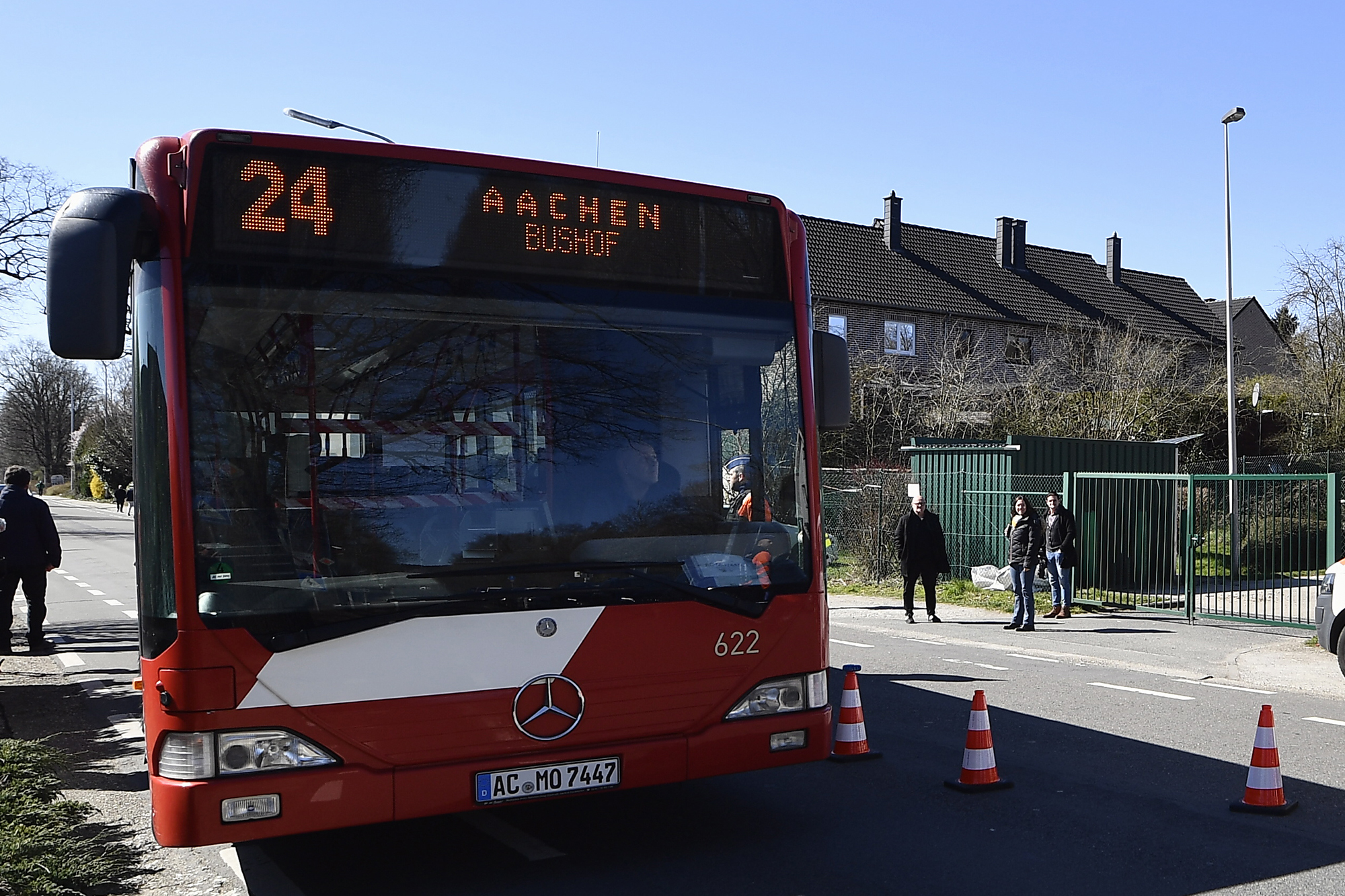 Buslinie 24 zwischen Kelmis und Aachen (Archivbild: Eric Lalmand/Belga)