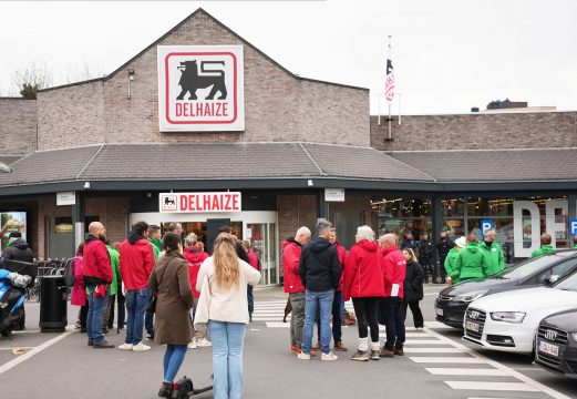 Protestaktionen vor einem Delhaize-Supermarkt in Gent