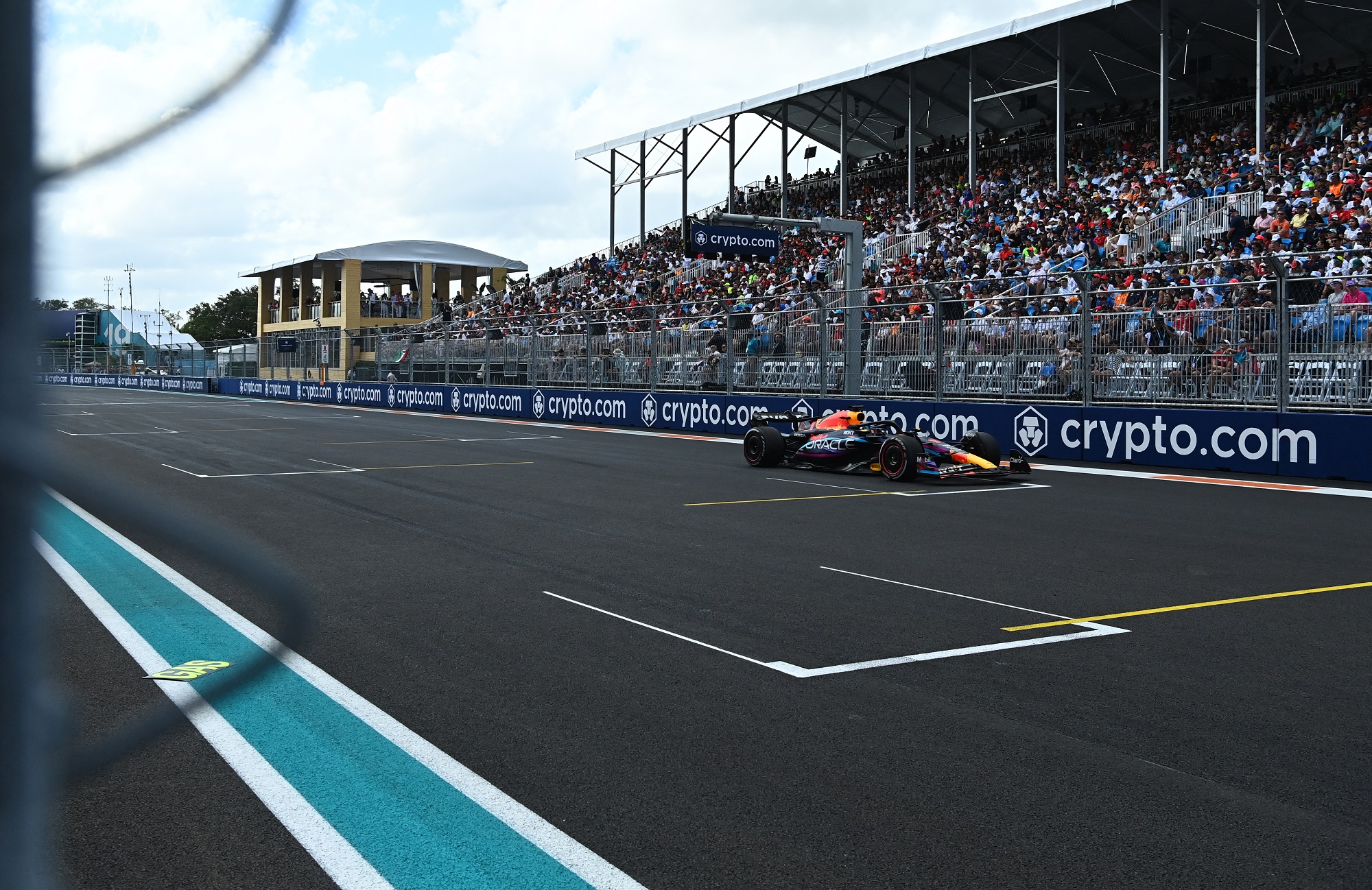 Max Verstappen beim Formel-1-Rennen in Miami (Bild: Chandan Khanna/AFP)