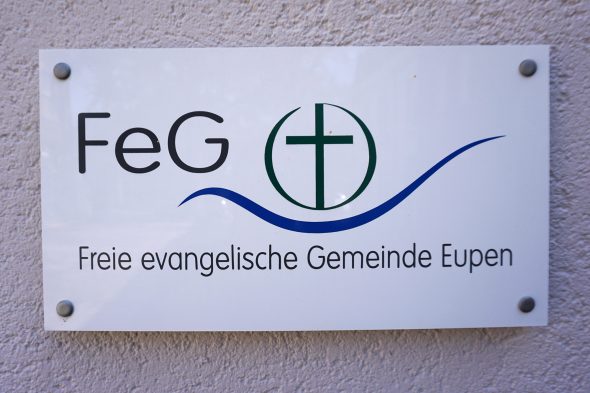 Nach Flutkatastrophe: Freie evangelische Gemeinde Eupen feiert Wiedereröffnung (Bild: Dogan Malicki/BRF)