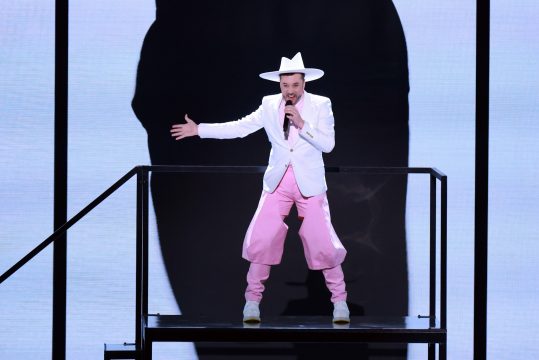 Gustaph mit "Because Of You" im Halbfinale des ESC 2023