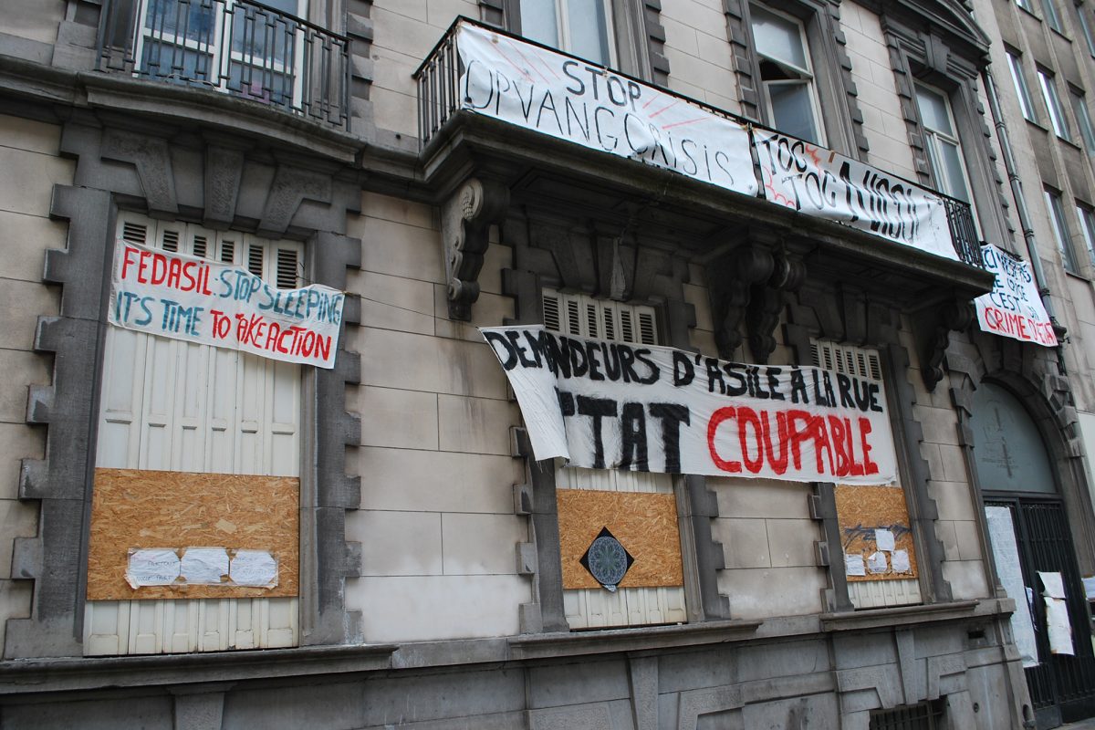 Asylsuchende haben dieses Haus in Brüssel besetzt (Bild: Kay Wagner/BRF)