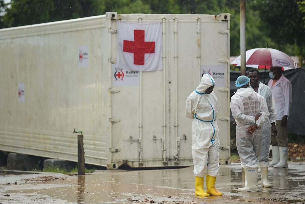 Bereits 112 Leichen von Opfern kenianischer "Hungersekte" geborgen (Bild: Simon Maina/AFP)