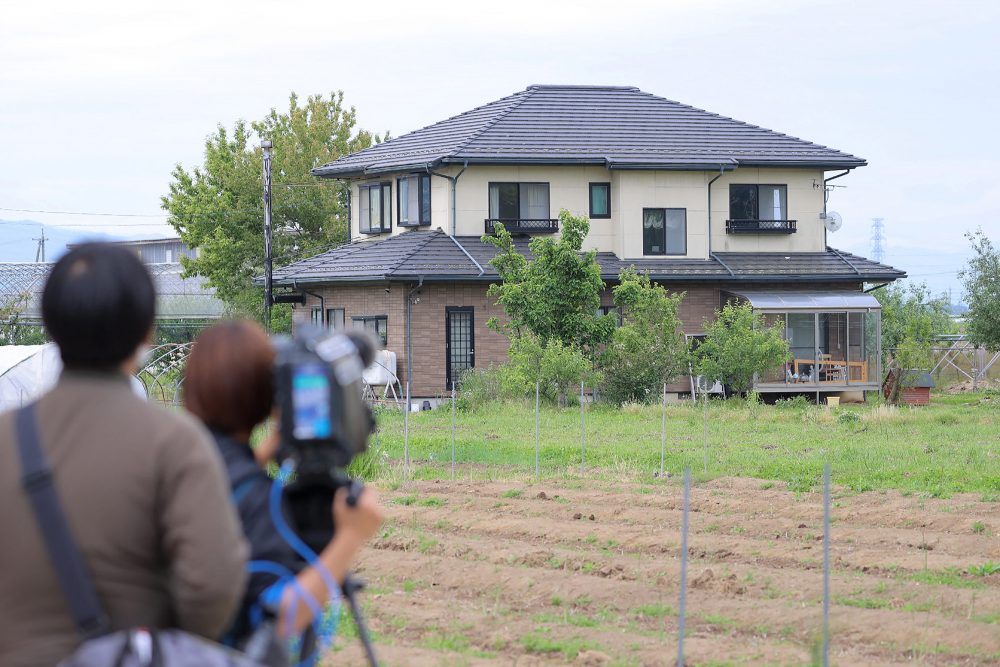 Das Haus der Eltern des Täters in Nakano (Bild: Jiji Press/AFP)