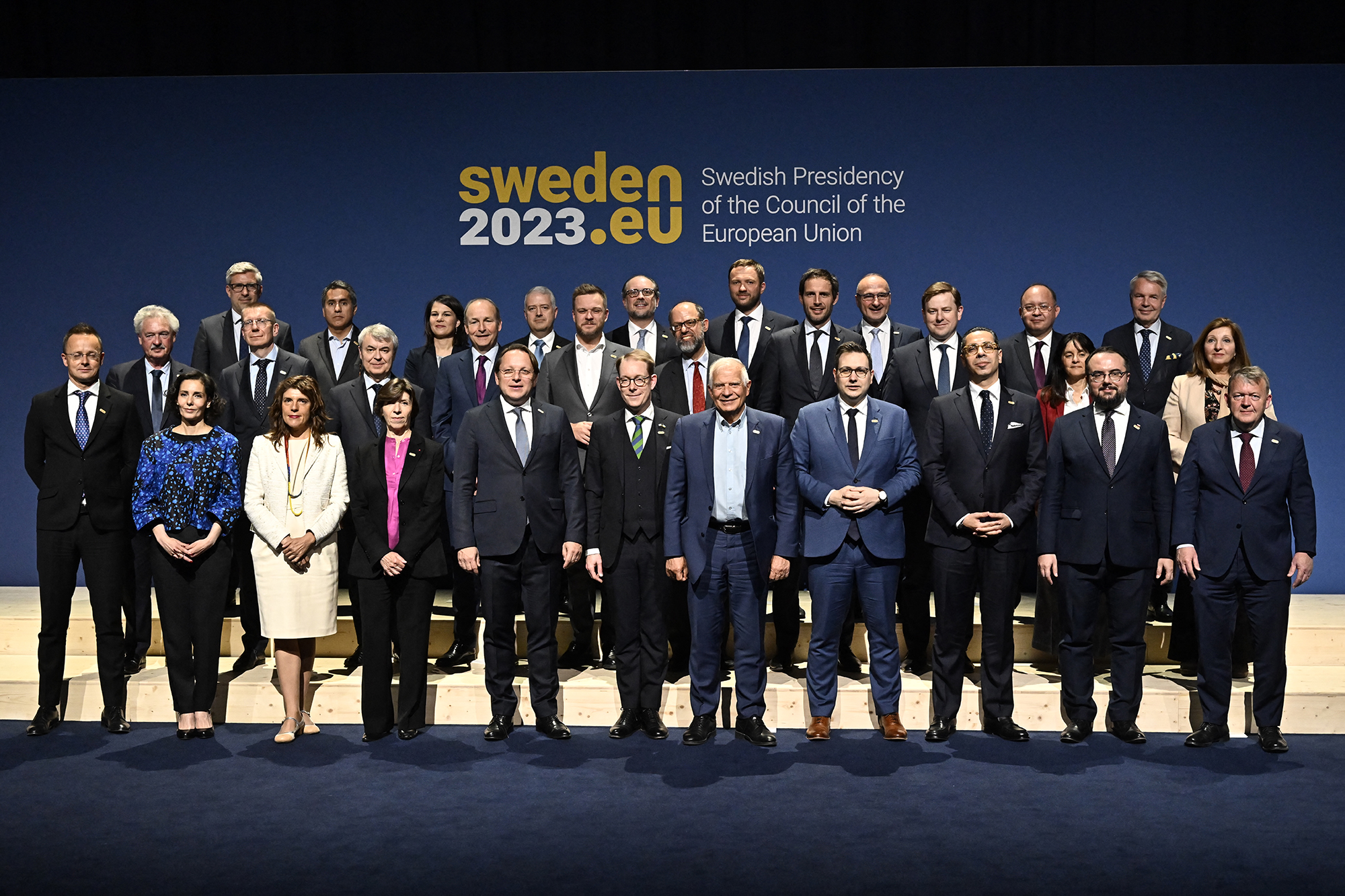 "Familienfoto" der EU-Außenminister in Stockholm (Bild: Jonas Ekstromer/TT News Agency/AFP)