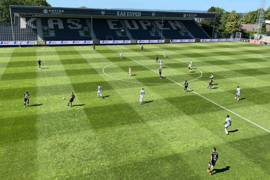 Erstes Spiel der AS Eupen zur Vorbereitung auf die neue Saison gegen den RFC Lüttich (Bild: Robin Emonts/BRF)