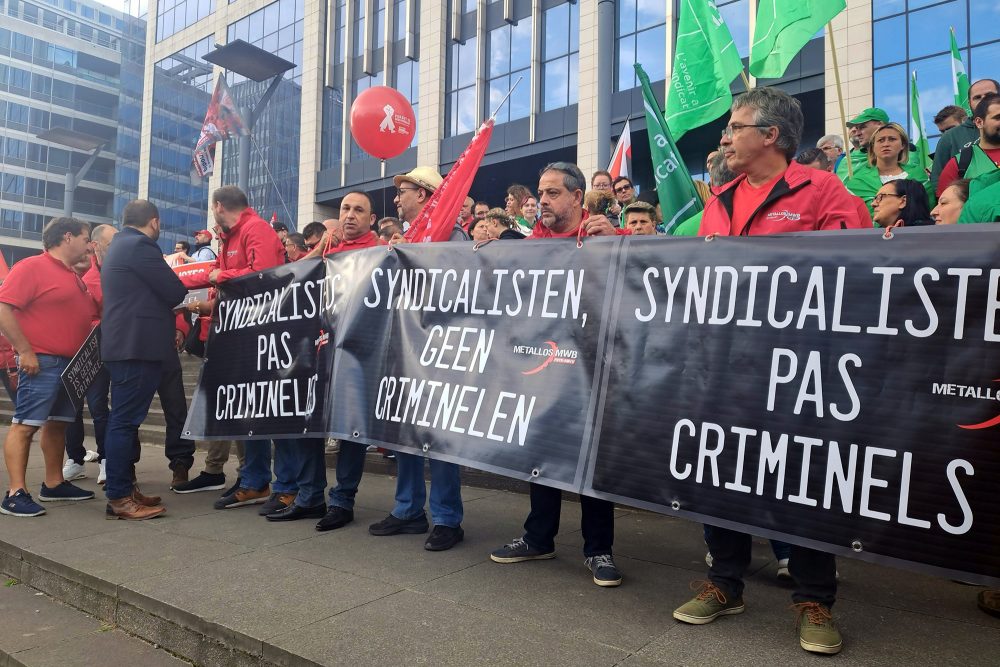 Demo gegen den Gesetzesentwurf in Brüssel (Bild: Timo Ramboer/Belga)