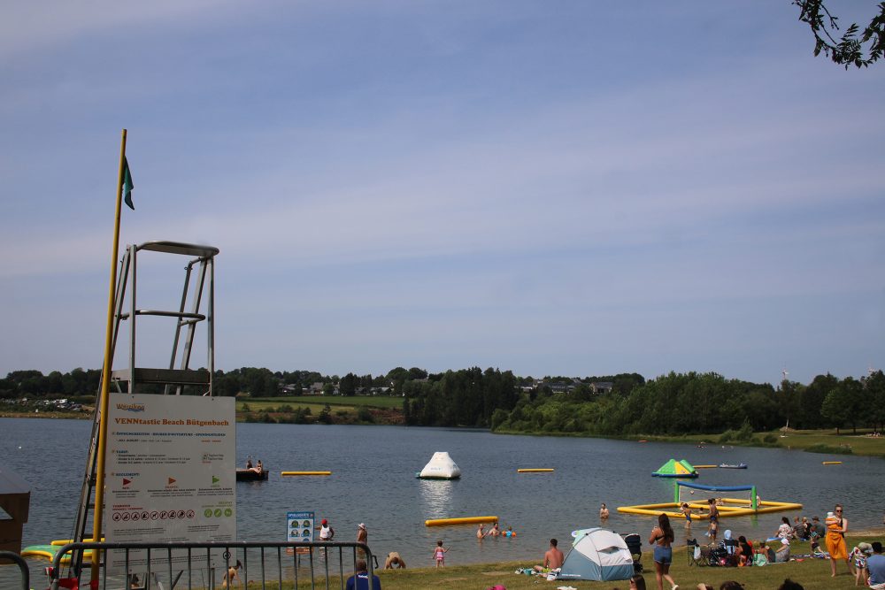 Eröffnung der Freibadsaison in Bütgenbach (Bild: Michaela Brück/BRF)