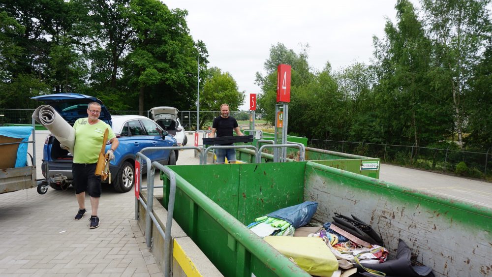 Im Raerener Containerpark kann wieder abgeladen werden (Bild: Dogan Malicki/BRF)