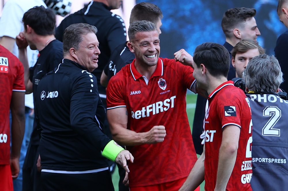 Kein Geringerer als Toby Alderweireld sorgte für die Entscheidung in einem nervenaufreibeneden Meisterschaftsfinale (Bild: David Pintens/Belga)