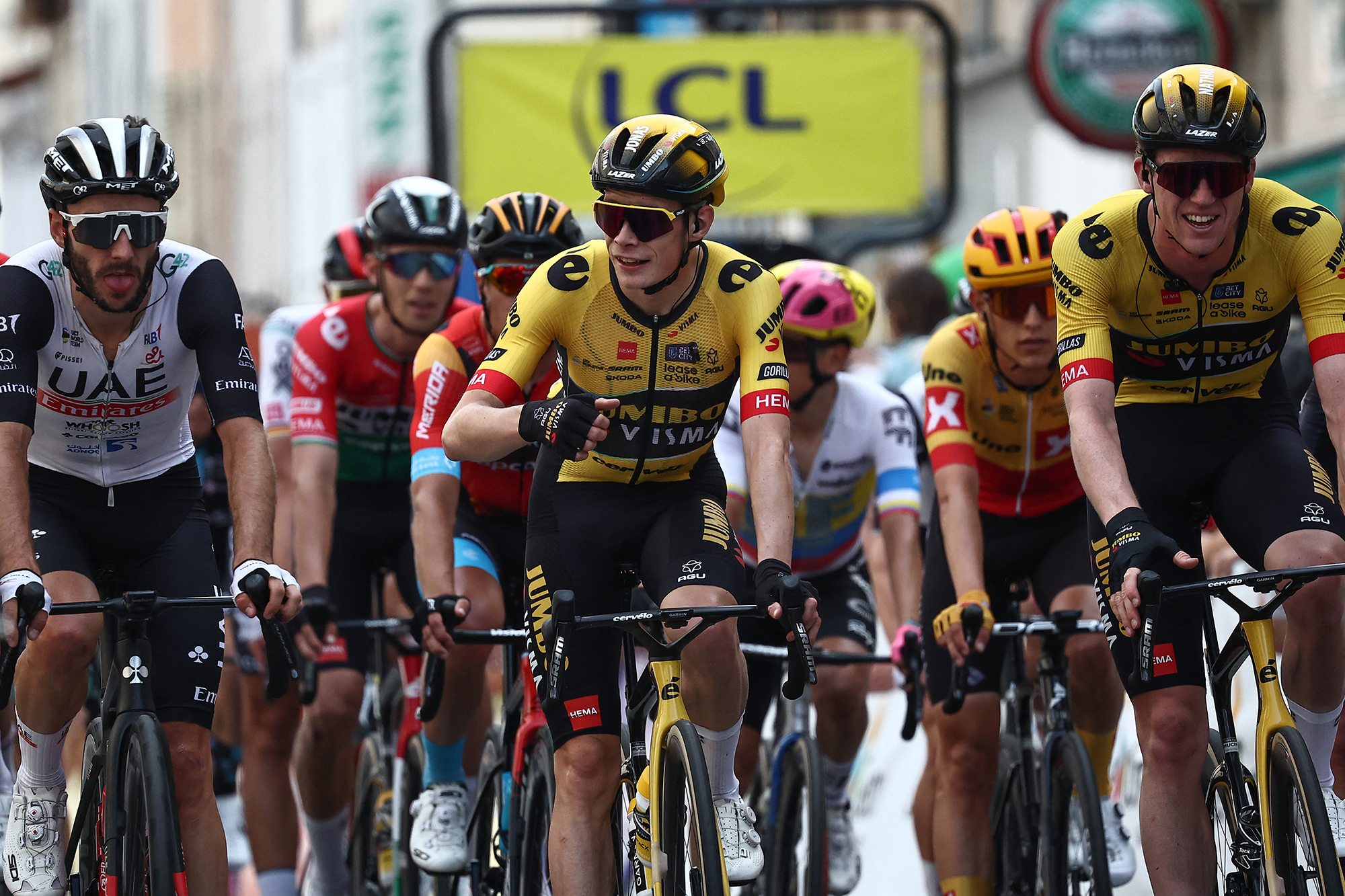 Jonas Vingegaard bei der dritten Dauphiné-Etappe (Bild: Anne-Christine Poujoulat/AFP)
