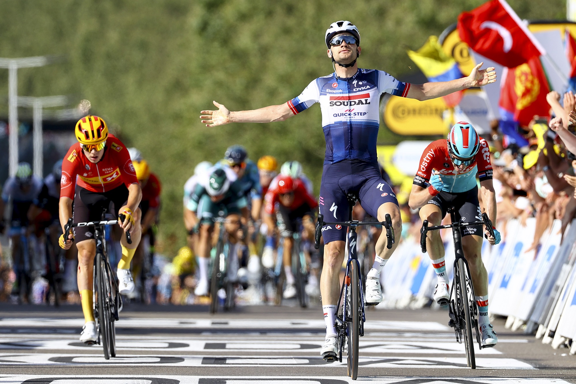 Kasper Asgreen gewinnt die 18. Etappe der Tour de France (Bild: David Pintens/Belga)