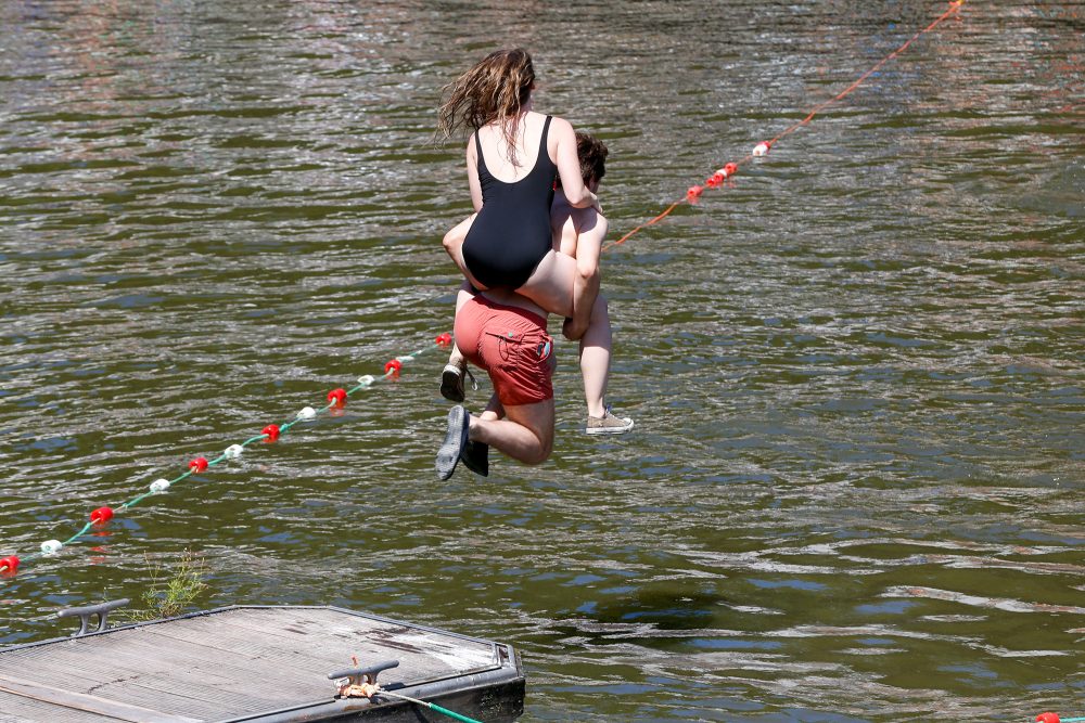 Big Jump (Bild: Nicolas Maeterlinck/Belga)