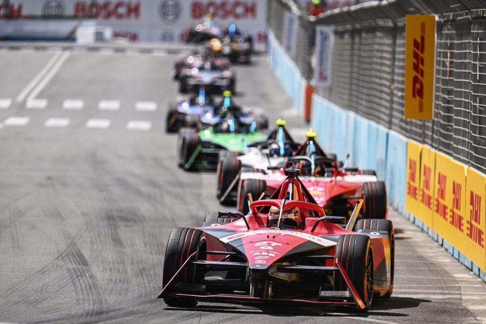 Jake Dennis gewinnt das zweite Rennen in Rom (Bild: Sam Bagnall/Formula E)