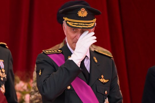 König Philippe bei der Militärparade