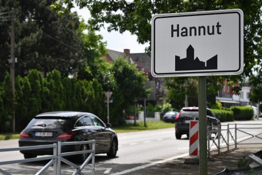 Ortsschild von Hannut (Illustrationsbild: David Stockman/Belga)