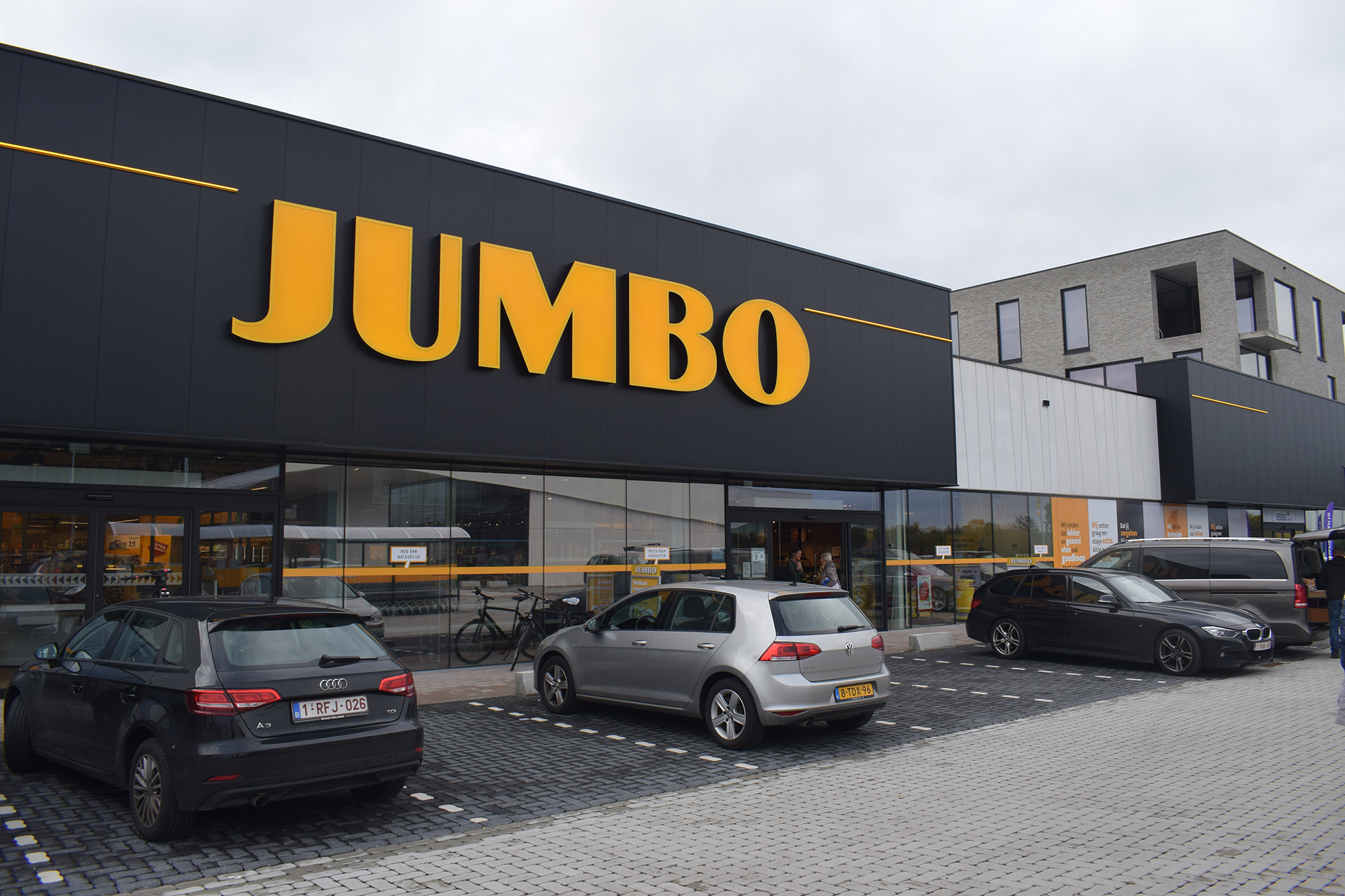 Jumbo-Supermarkt in Pelt in der Provinz Limburg (Bild: Luc Claessen/Belga)