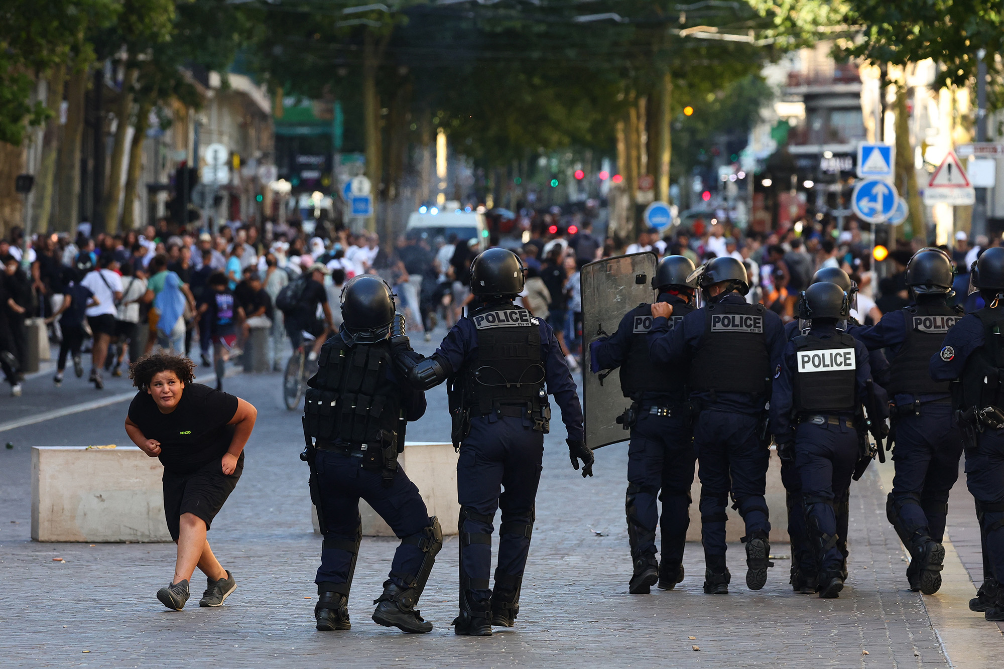 Ausschreitungen in Marseille am Samstag (Bild: Clement Mahoudeau/AFP)
