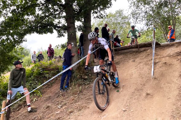 Belgische Mountainbike-Meisterschaft: Elite Herren mit Arne Janssens (Bild: Robin Emonts/BRF)