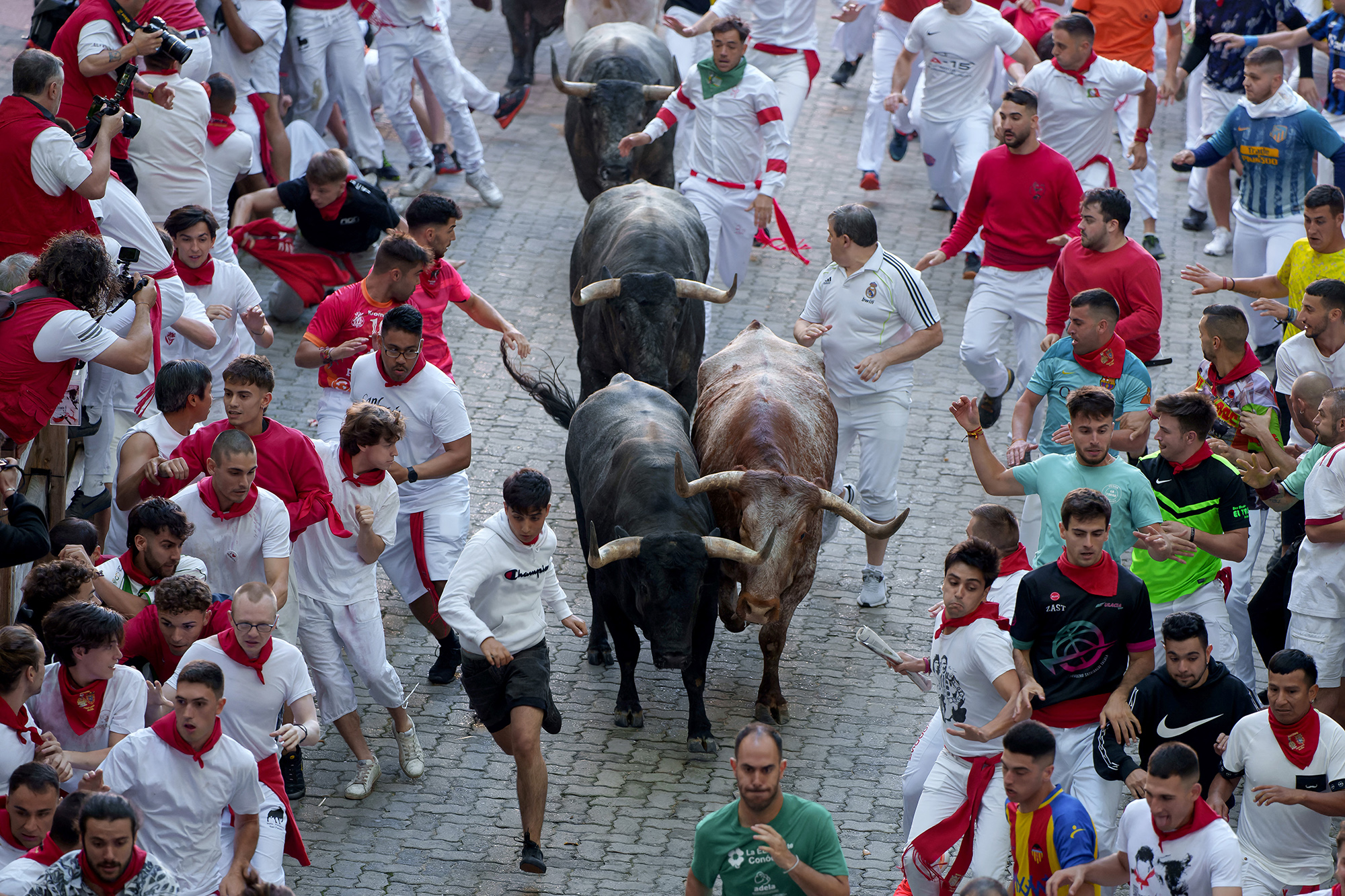 Stierhatz in Pamplona (Bild: Cesar Manso/AFP)
