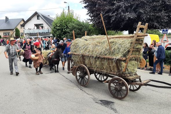 Sommerfest Amel: Heitere Reise in die Vergangenheit (Bild: Manuel Zimmermann/BRF)