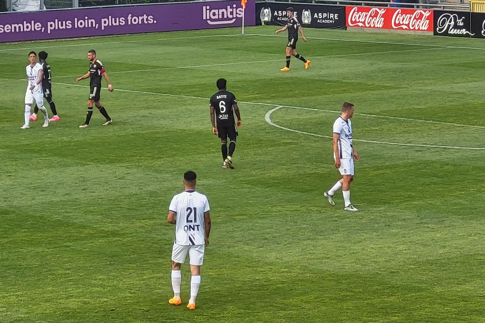 Testspiel der AS Eupen gegen Charleroi (Bild: Christophe Ramjoie/BRF)