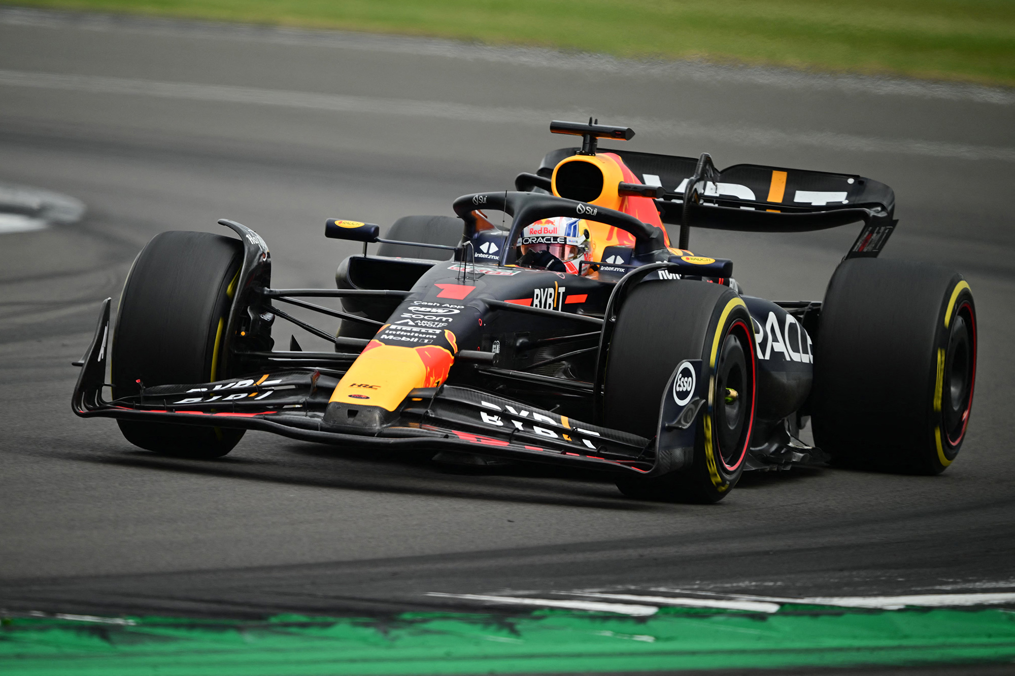 Max Verstappen in Silverstone (Bild: Ben Stansall/AFP)