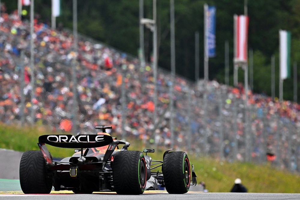 Max Verstappen gewinnt das Sprintrennen in Österreich (Bild: Joe Klamar/AFP)