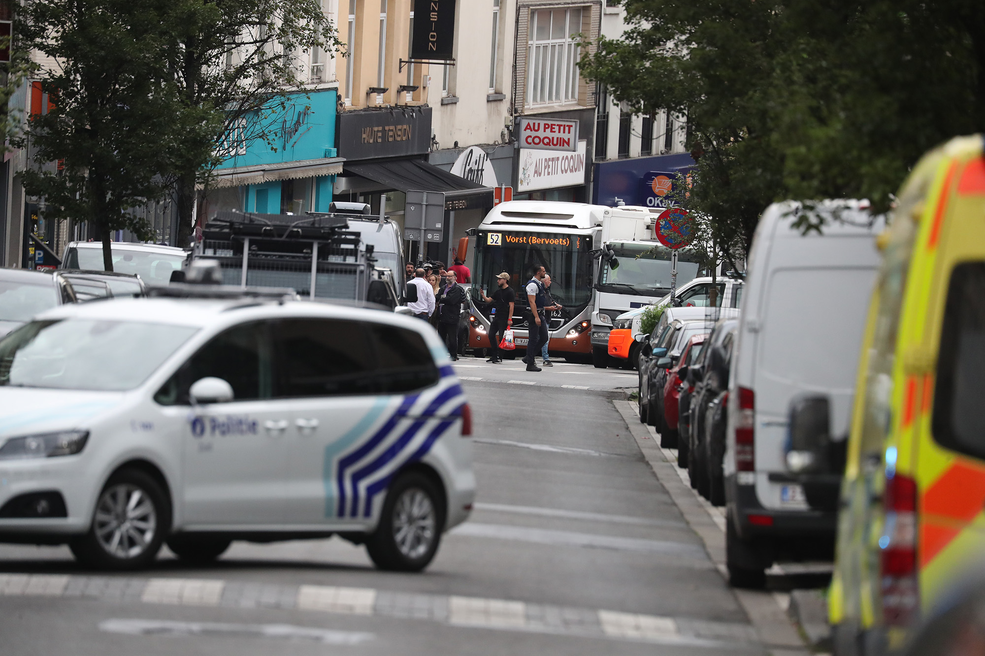 Überfall auf Western-Union-Agentur: Polizeieinsatz in Brüssel (Bild: Nicolas Maeterlinck/Belga)