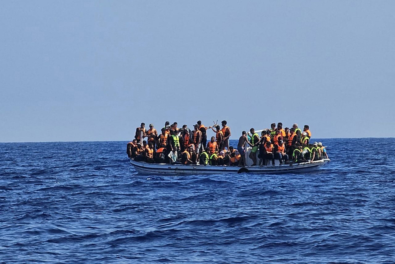 Bootsmigranten vor Zypern am 20. August (Bild: Joint Rescue Coordination Centre JCC/AFP)