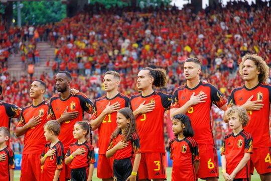 Rote Teufel singen Nationalhymne (Bild: Kurt Desplenter/Belga)