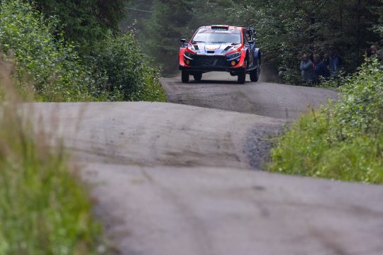 Thierry Neuville/Martijn Wydaeghe beim Shakedown der Rallye Finnland am Donnerstagmorgen (Bild: Fabien Dufour/Hyundai Motorsport GmbH)