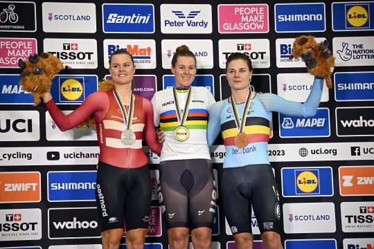 Lotte Kopecky holt Bronze im Omnium (Bild: Oli Scarff/AFP)