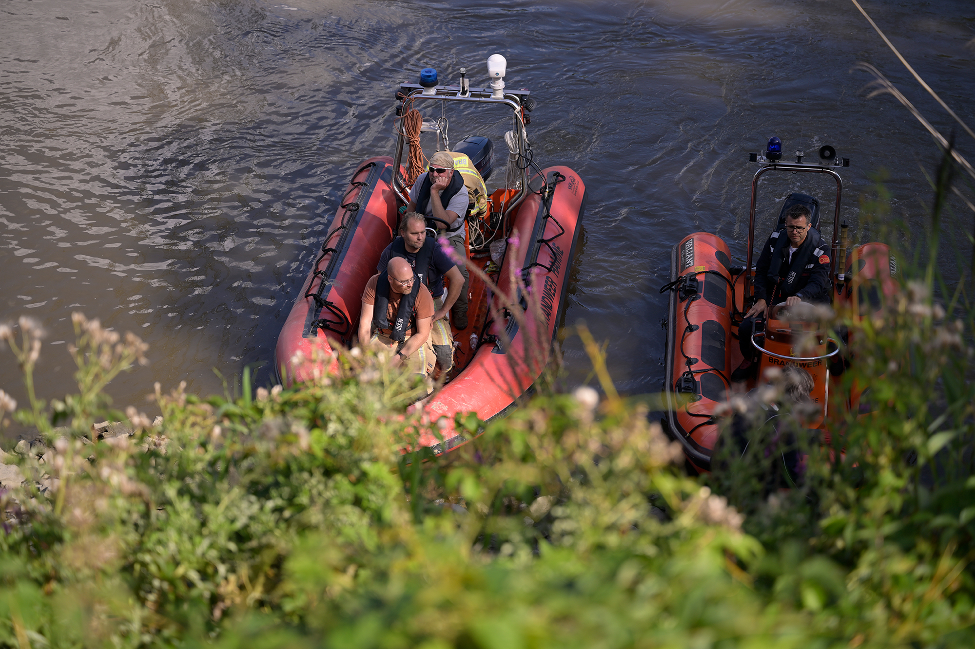 Rettungskräfte am 7. August in Dendermonde (Bild: Laurie Dieffembacq/Belga)