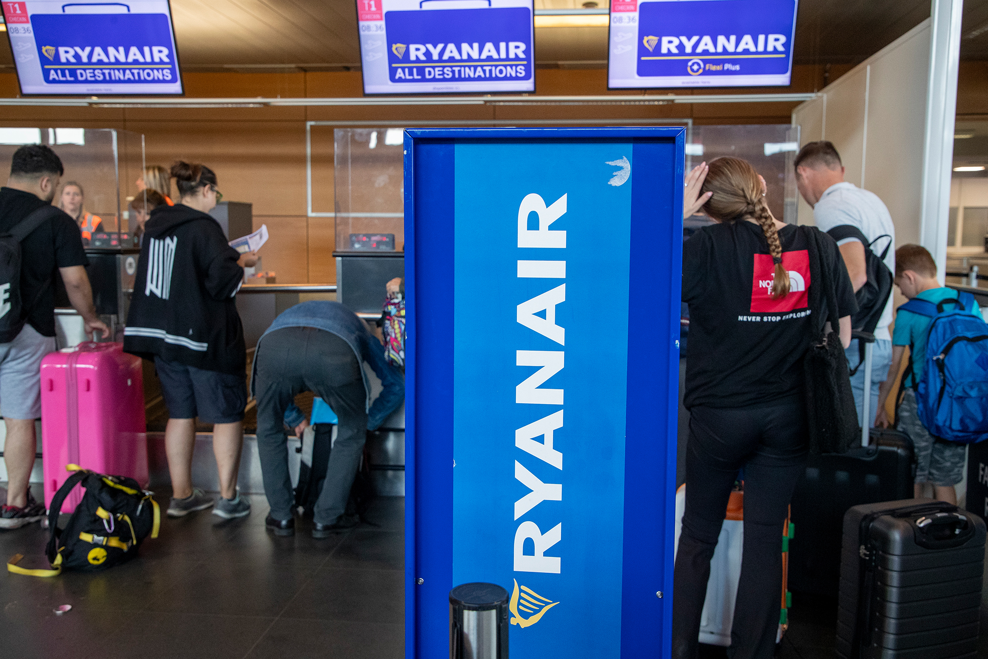Ryanair-Schalter am Flughafen von Charleroi beim Streik am 29. Juli (Bild: Nicolas Maeterlinck/Belga)